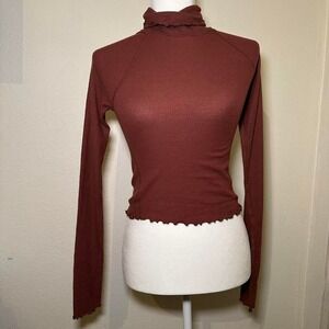 Out From Under Lettuce Edge Turtleneck (Small)